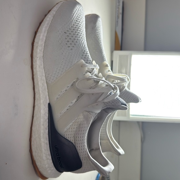 Off white adidas ultra boost - Picture 1 of 4